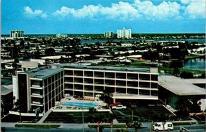 Florida FL chrome postcard Clearwater Beach, The Watergate Motel