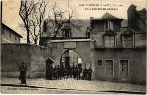 CPA Militaire - RENNES - Entrée de la caserne St-GEORGES (90059)