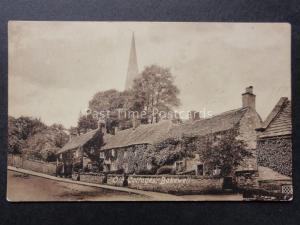 Derbyshire: Bakewell Old Cottages - Old Postcard