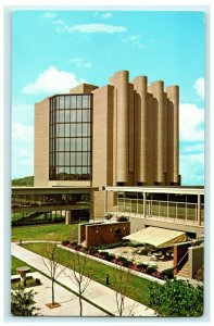 1974 Philip Morris Research Center Richmond Virginia Vintage Postcard 