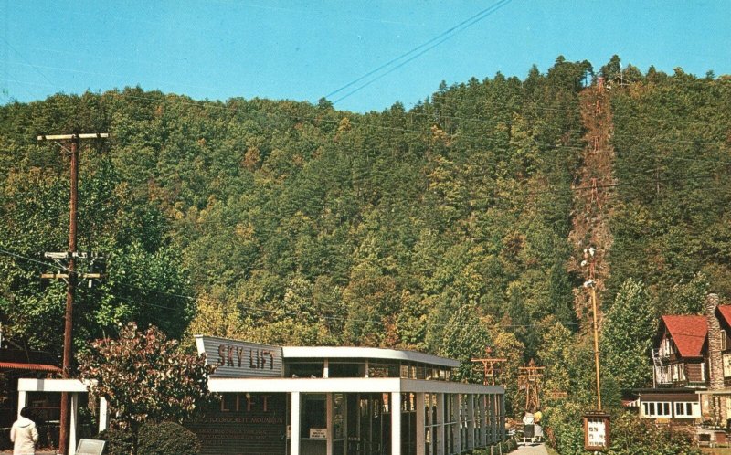 Vintage Postcard Start of the Sky Lift Mt. Crockett Gatlinburg Tennessee