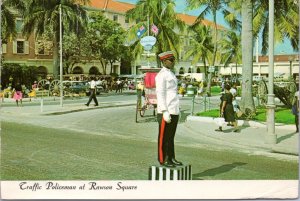 Postcard Bahamas - Traffic Policeman at Rawson Square
