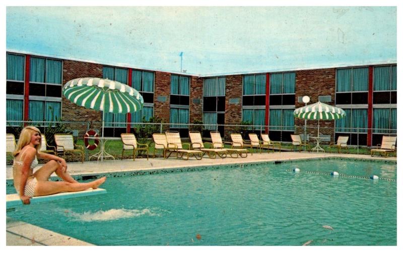 New Jersey  Paramus , Holiday Inn North , pool view