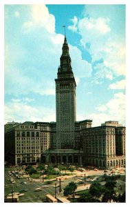 Postcard TRAIN STATION SCENE Cleveland Ohio OH AS7897