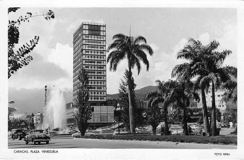 US21 South America postcard Venezuela Caracas plaza