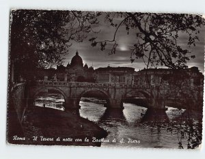 Postcard Il Tevere di notte con la Basilica di S. Pietro, Rome, Italy