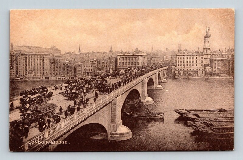 London Bridge 1831 Lamp Posts Peninsular War Horse Carriage Antique Postcard UNP 