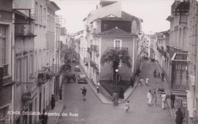 Azores Ponta Delgada Aspectos das Ruas Street Scene Real Photo