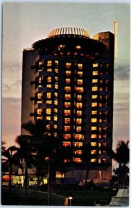 M-105242 Pier 66 Luxury Hotel Fort Lauderdale Florida