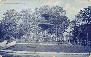 PARKERSBURG WV WEST VIRGINIA~FOUNTAIN IN CITY PARK~ANTIQUE VINTAGE  POSTCARD