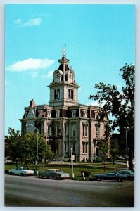 Bloomfield Iowa IA Postcard Davis County Court House Building c1960's Vintage