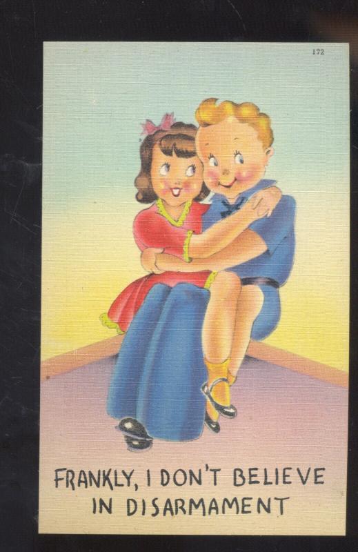 I DO NOT BELIEVE IN DISARMANENT YOUNG COUPLE LOVERS VINTAGE COMIC POSTCARD