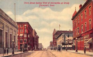 THIRD STREET LOOKING WEST & BRADY DAVENPORT IOWA POSTCARD 1913