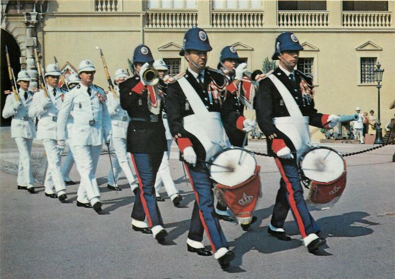 Guards uniforms Monaco Palace drummers