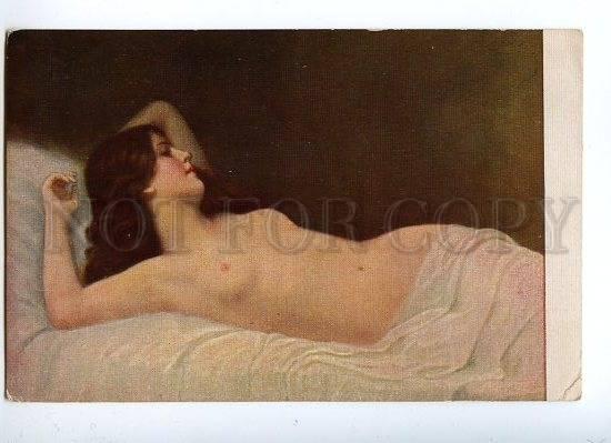 129077 Semi-NUDE Belle Woman in Bed Vintage Russian Color PC
