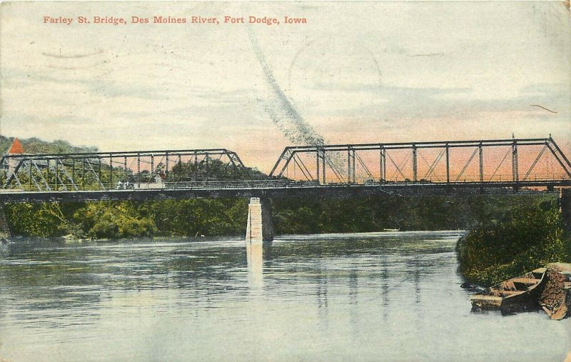 Vintage Postcard; Farley Street Bridge Des Moines River, Fort Dodge IA Wheelock