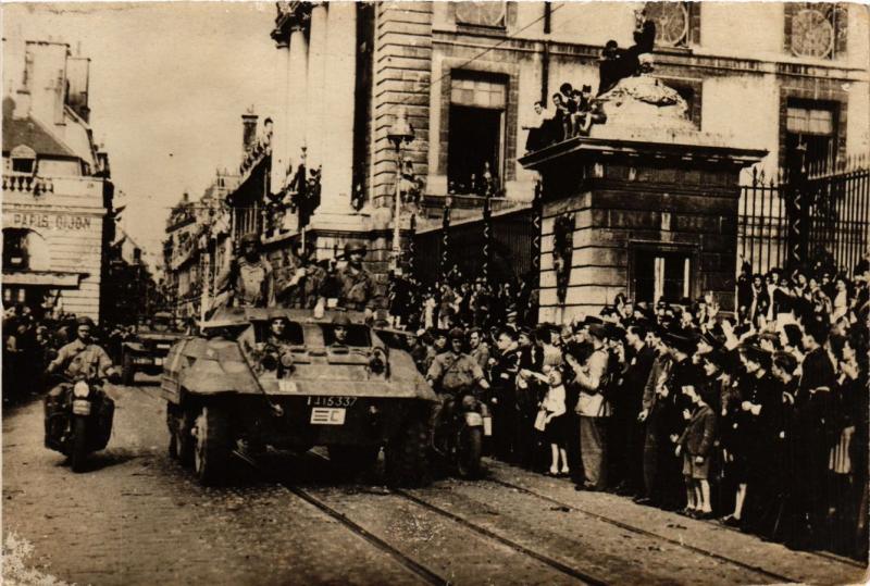 CPA AK Militaire - De Sienne a Belfort - Liberation de Dijon (698451)