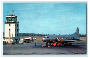 American Airlines Plane Albany Airport NY New York Postcard (BP20)