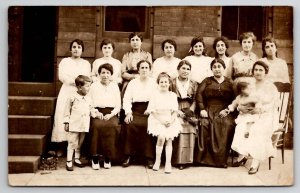 RPPC Lovely Women and Children c1910 Italian or European Ladies Postcard E25