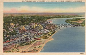 US    PC4789  BIRD'S EYE VIEW OF DAVENPORT, IOWA