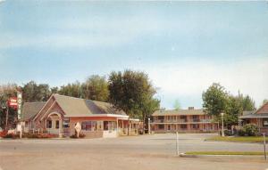 Fremont Nebraska~Erin Swiss Motel on Highway 275-30 & 77~1950s Postcard