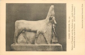 Postcard Egypt Caro museum statue of Psamtek and Hathor