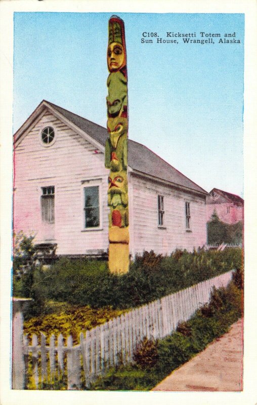 Kicksetti Totem and Sun House Wrangell Alaska AK C108 Linen Postcard Unused