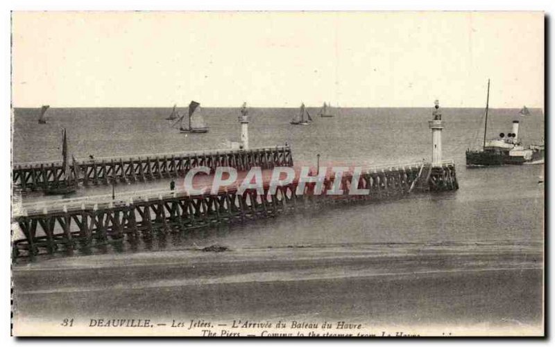 Deauville - jetties - L & # 39Arrivee of Boat Harbor - Old Postcard