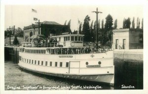 Washington Seattle Greyline Sightseer Government Lock Johnston Postcard 22-393