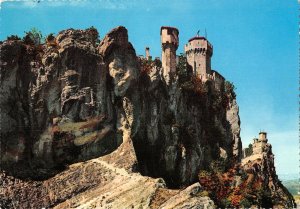 US4246 San Marino Castle Tower Tour Postcard