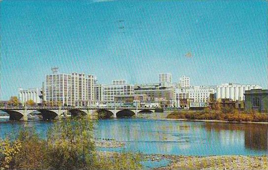 Iowa Cedar Rapids Quaker Oats Plant