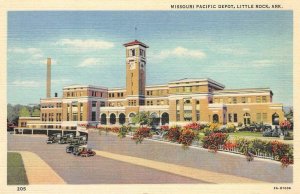 MISSOURI PACIFIC DEPOT Little Rock, AR Railroad Station c1940s Vintage Postcard