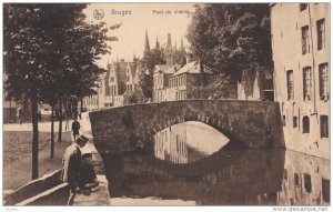BRUGES, Pont (Bridge)du cheval, West Flanders, Belgium, 00-10s
