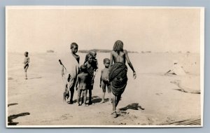 AFRICAN KIDS IN DESERT EGYPT ANTIQUE REAL PHOTO POSTCARD RPPC