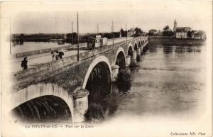 CPA Les PONTS-de-CÉ Pont sur la Loire (606345)