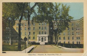 ST. HYACINTHE, Quebec, Canada, 1930s ; Hospital