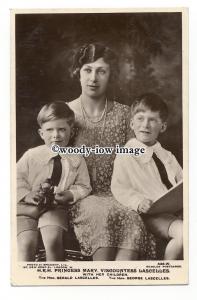 r2231 - H.R.H. Princess Mary Viscountess Lascelles with her Children - postcard