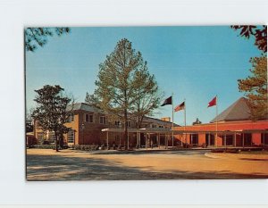 Postcard Williamsburg Lodge, Williamsburg, Virginia