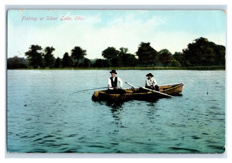 C. 19010 Men Fishing Canoe Silver Lake Ohio Vintage Postcard P218 