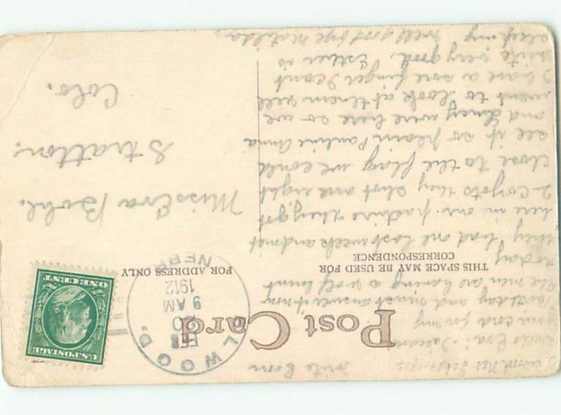 Pre-Linen Risque FIGURES TALK - WOMAN SHOWN FROM BACK SIDE AB6105