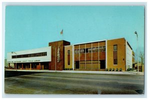 1967 Dayton And Montgomery County Library Dayton Ohio OH Vintage Postcard 