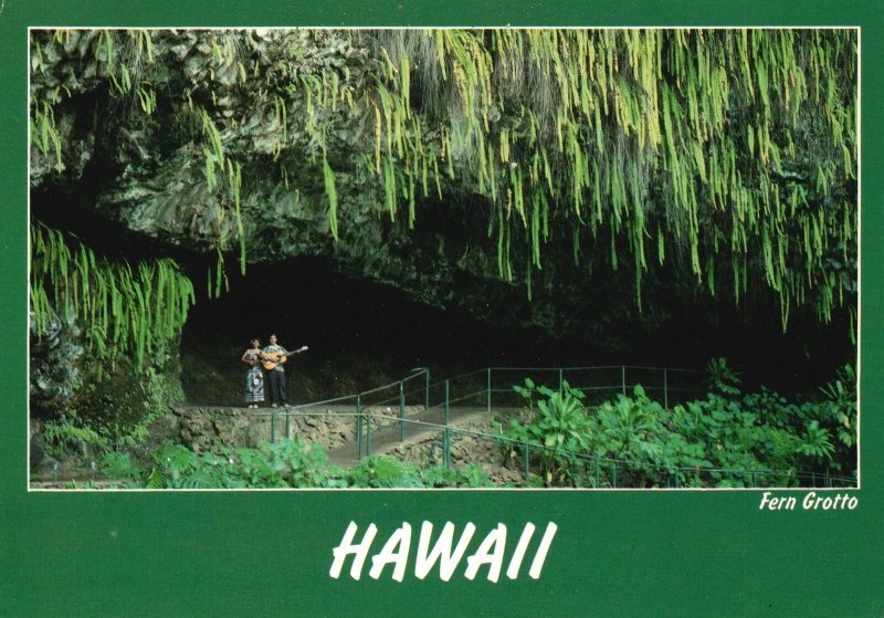 Vintage Postcard Fern Grotto Famous Landmark Unusual Scenic View Kauai Hawaii