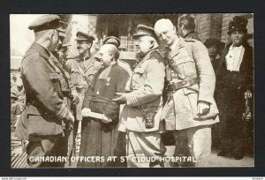 WWI - CANADA - Canadian Officers at St Cloud Hospital