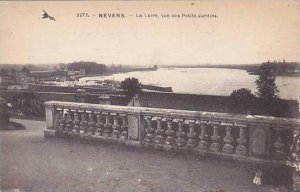 France Nevers La Loire vue des Petits Jardins