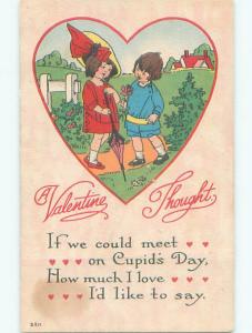 Pre-Linen valentine CUTE GIRL WITH UMBRELLA MEETS BOY WITH FLOWER k9581