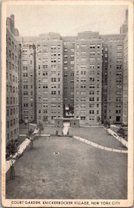 View of Court Garden, Knickerbocker Village, New York NY c1939 Vtg Postcard P55