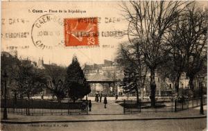 CPA CAEN - Place de la République (422308)