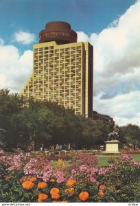 QUEBEC, Quebec, Canada, PU-1984; Loews Le Concorde Hotel & Jeanne D'Arc Park