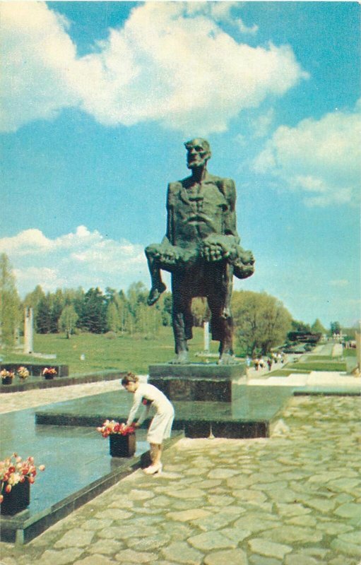 Postcard Belarus Minsk monument statue sculpture architecture park flowers