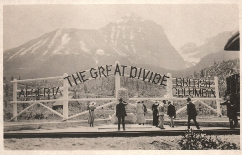 Vintage Postcard 1910's Alberta The Great Divide Lake Louise B. C. Canada CAN 